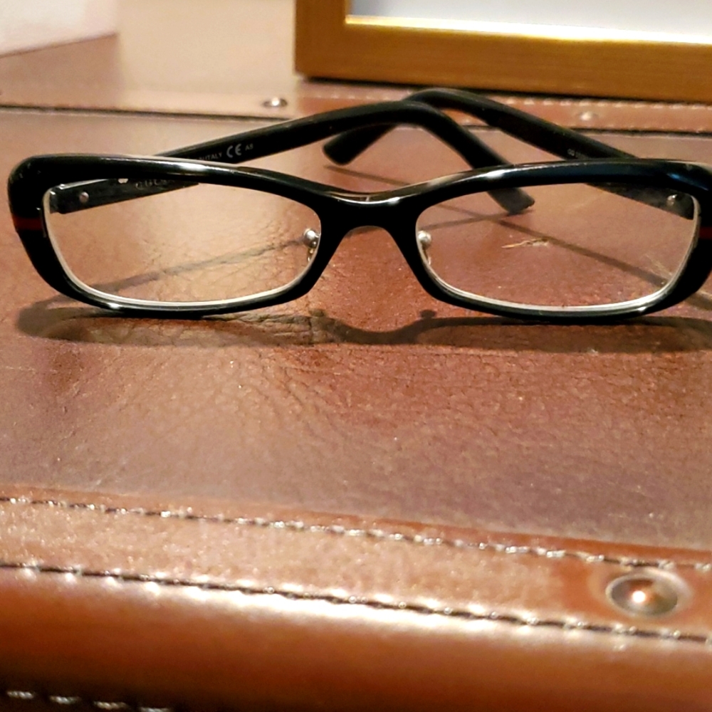 Gucci eyeglasss